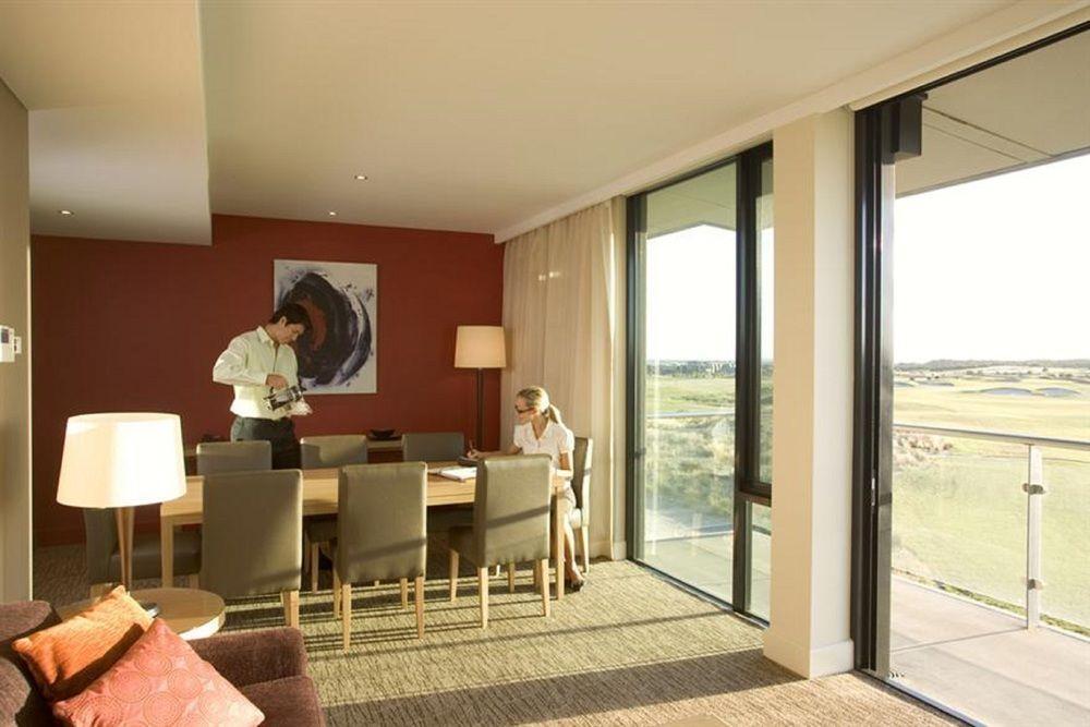 Peppers The Sands Resort Torquay Εξωτερικό φωτογραφία
